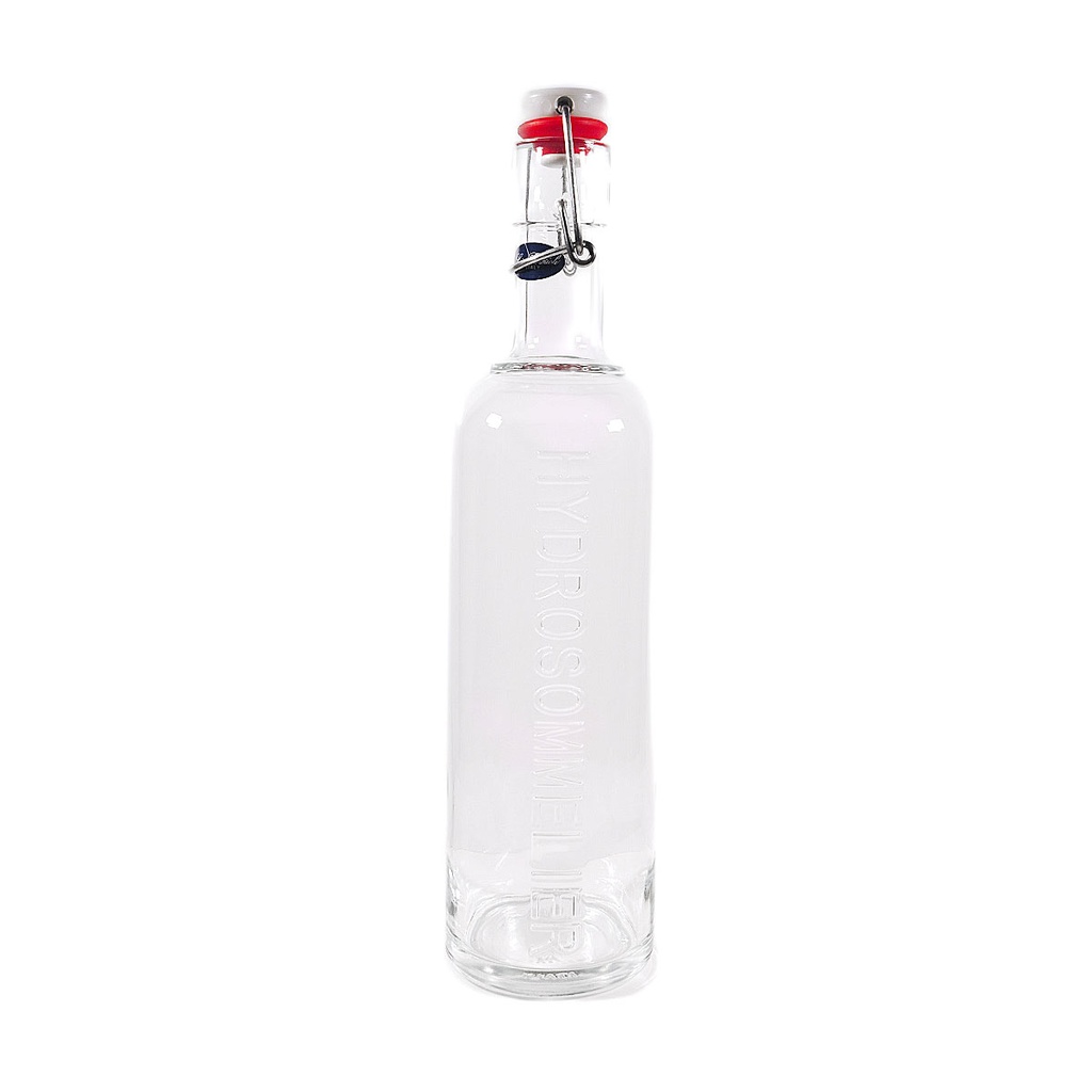 Sticlă de apă transparentă, cu închidere ermetică